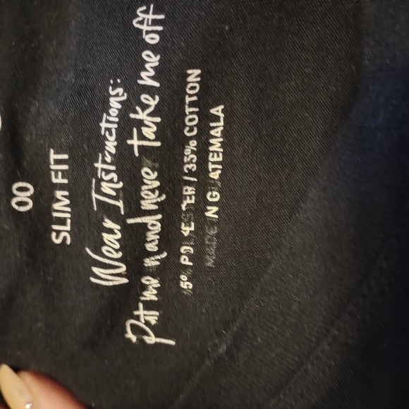 Torrid slim fit black with white "Happy Camper" graphics t-shirt size large - Picture 4 of 7